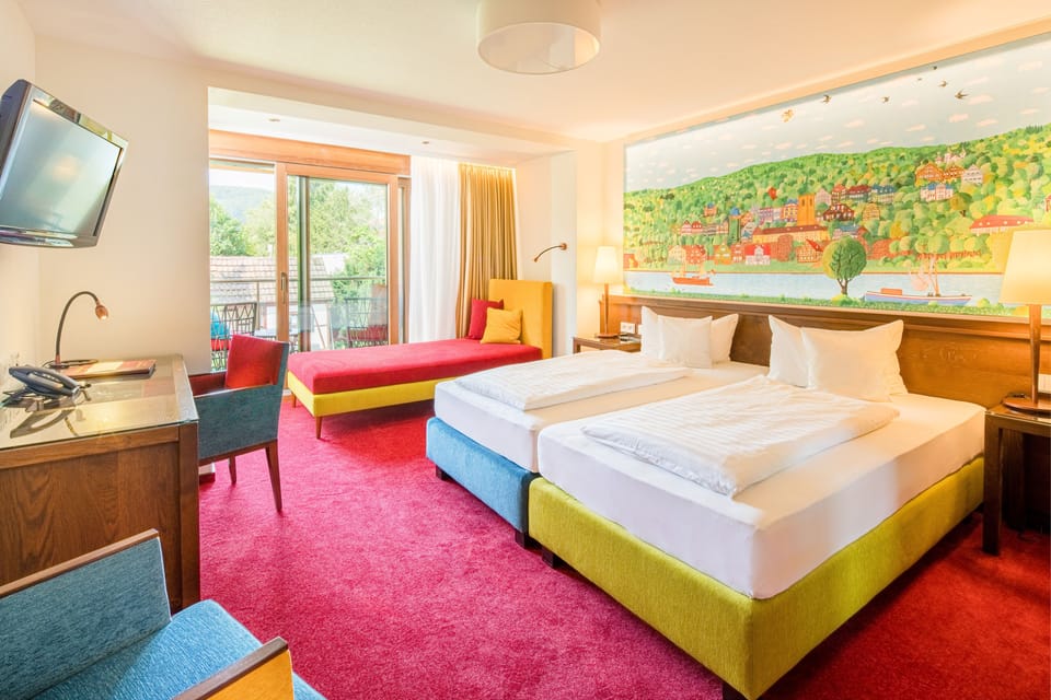 Deluxe Double Room | Desk, cribs/infant beds, free WiFi, bed sheets
