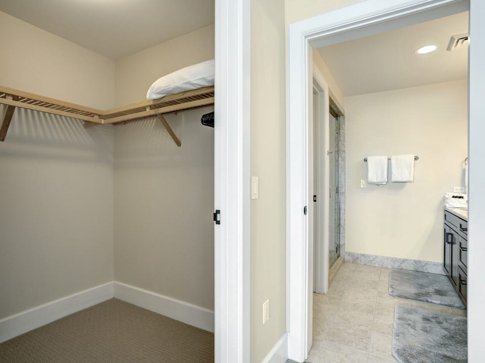 Condo 131 - Master Suite Closet and Bath