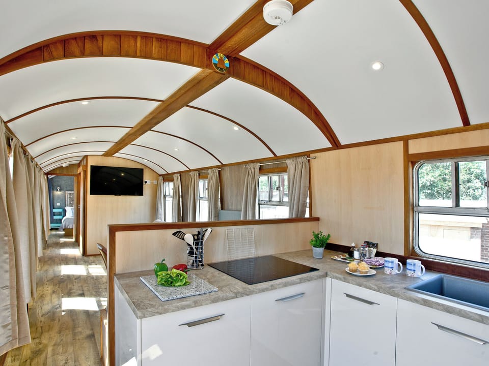 Well equipped kitchen | Brunel Boutique Railway Carriage No 2 - Brunel Boutique Railway Carriages, Dawlish Warren