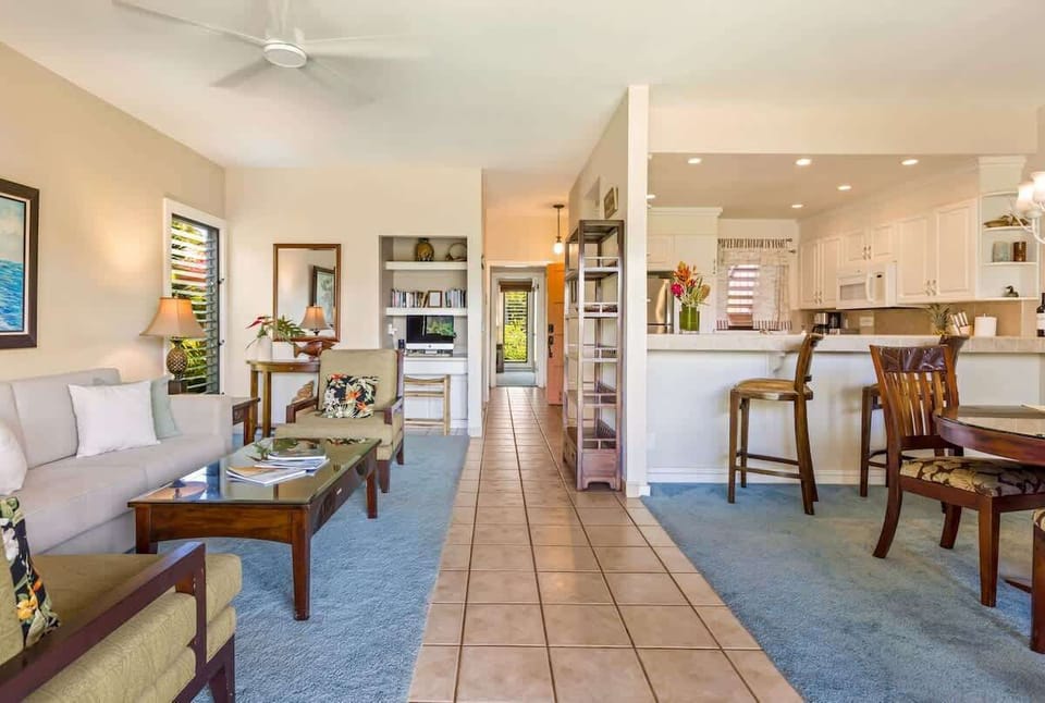 Living Area and Hallway to the Bedroom