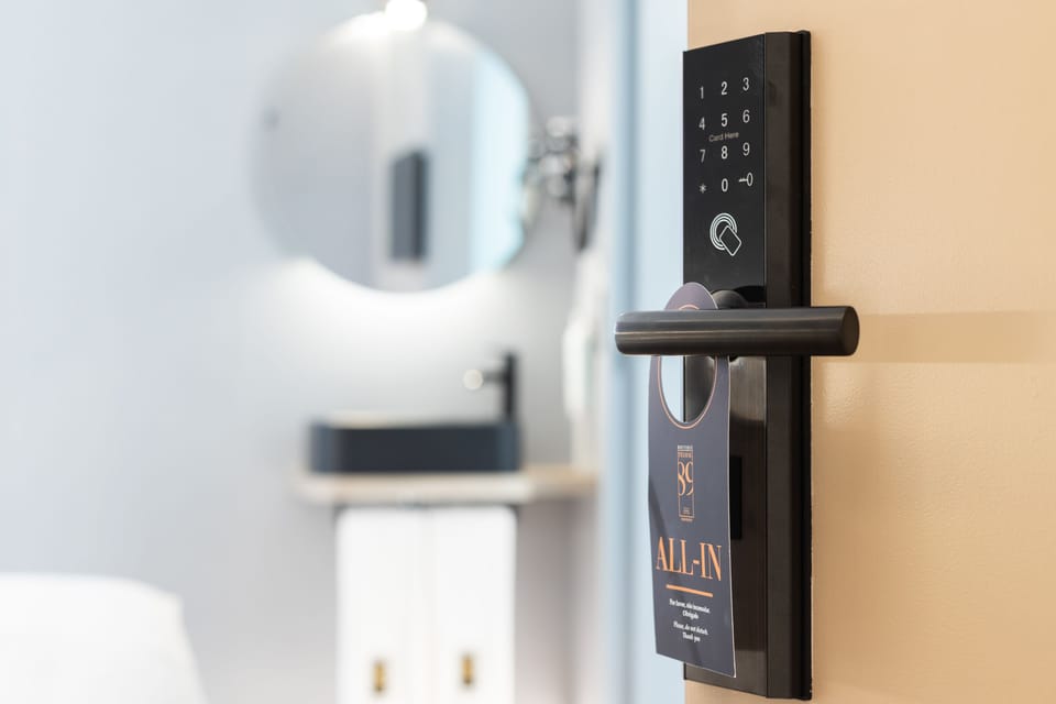 Room amenity
