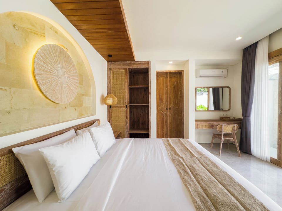 Villa, 2 Bedrooms, Private Pool | Individually decorated, individually furnished, desk, laptop workspace