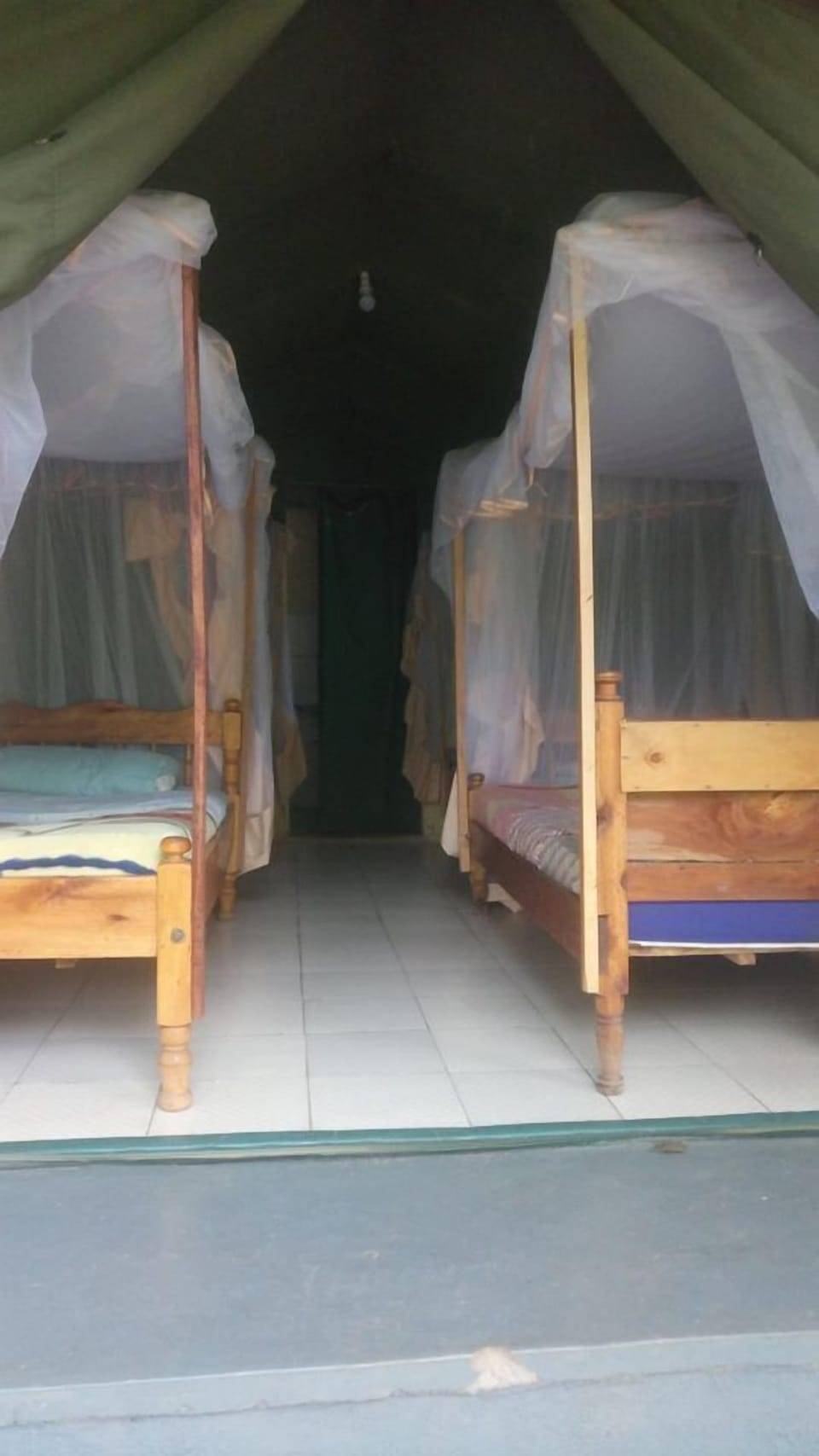 Twin Room | Rollaway beds, bed sheets