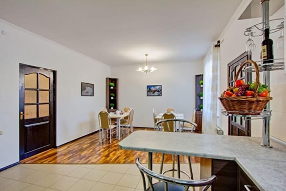 Full-size fridge, microwave, oven, rice cooker