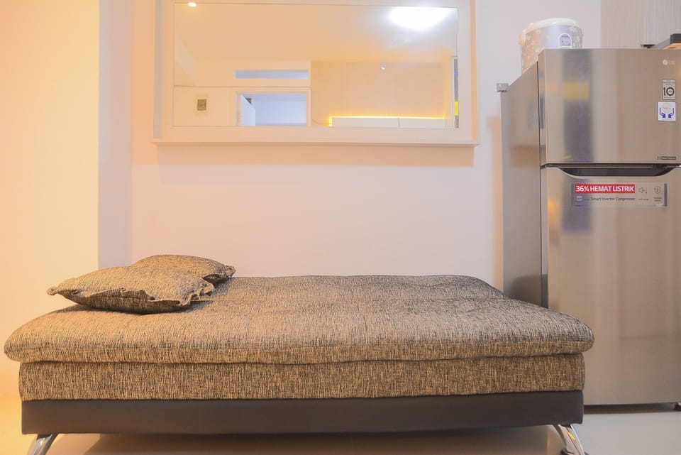 Apartment, 2 Bedrooms | 2 bedrooms, desk, free WiFi, bed sheets