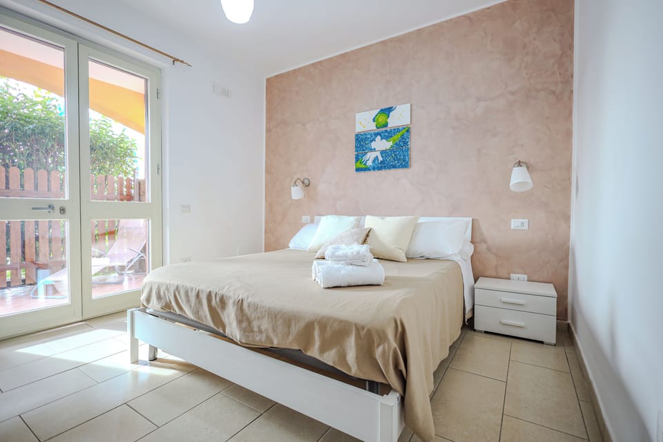 In-room safe, desk, free WiFi, bed sheets
