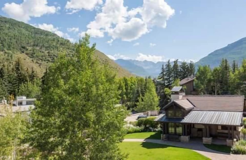 Condo, 5 Bedrooms | Exterior