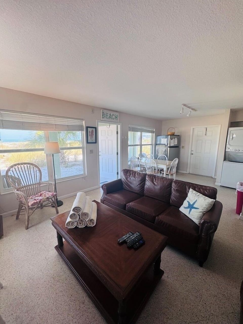 Apartment, 3 Bedrooms | Living area