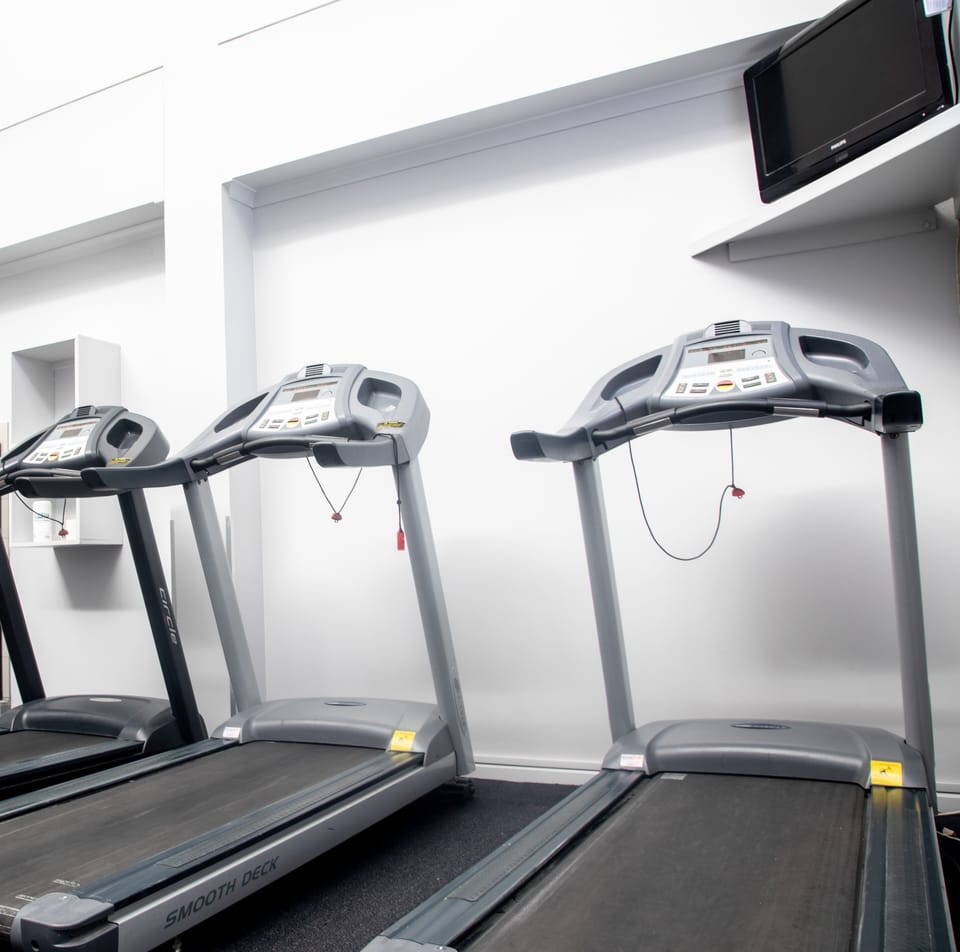 Madison Capital Executive Apartments Hotel in Canberra