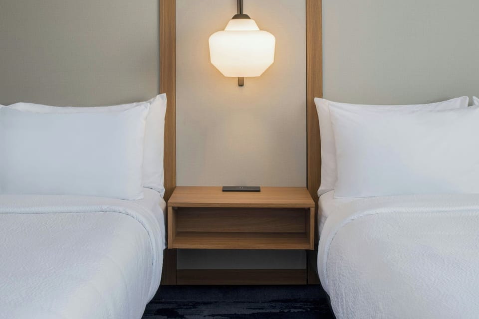 Select Comfort beds, in-room safe, desk, laptop workspace
