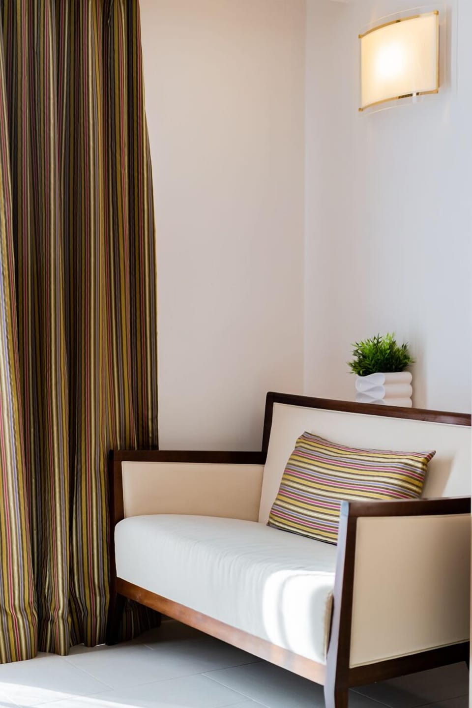 Hypo-allergenic bedding available, minibar, in-room safe, desk