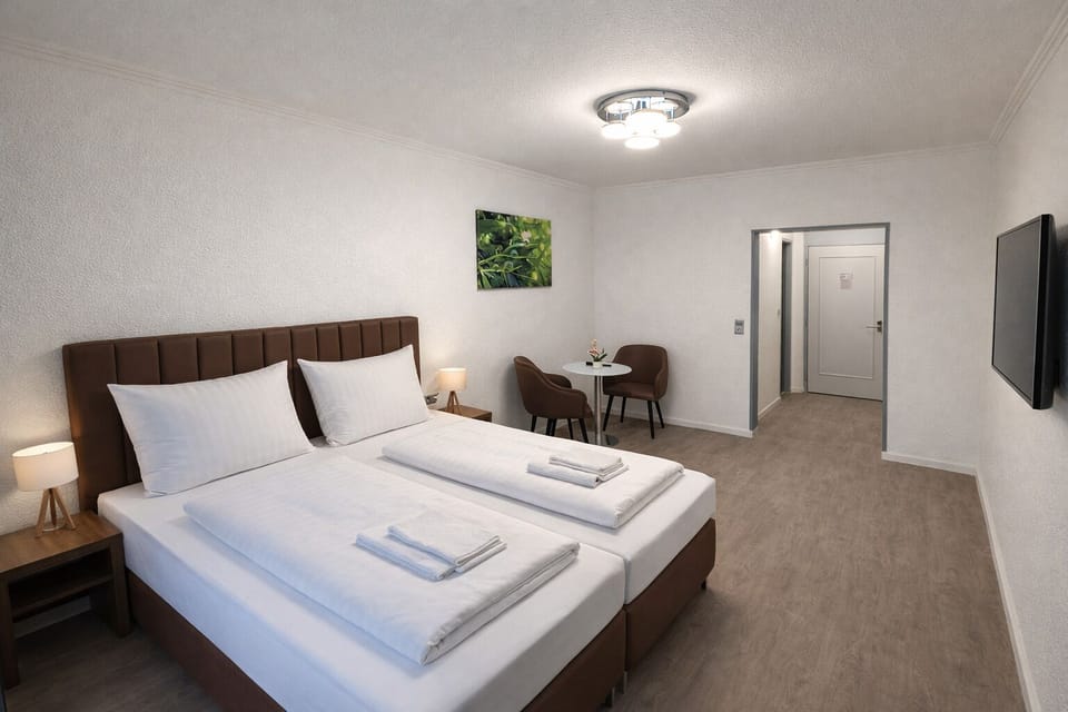 Double Room | Premium bedding, pillowtop beds, in-room safe, desk