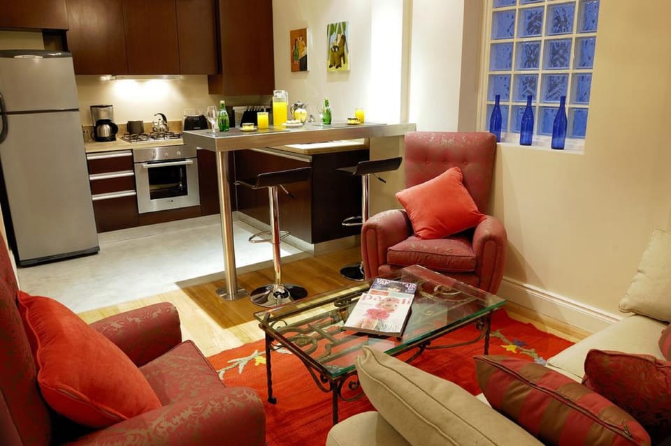 Studio | In-room safe, individually decorated, individually furnished