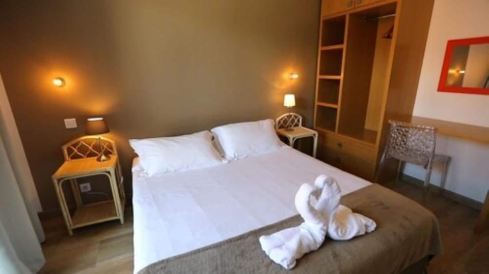 Comfort Double Room | Individually decorated, individually furnished, desk, blackout drapes