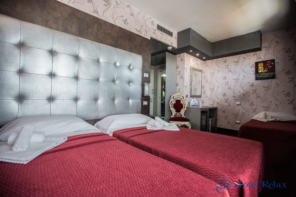 1 bedroom, hypo-allergenic bedding available, minibar, in-room safe