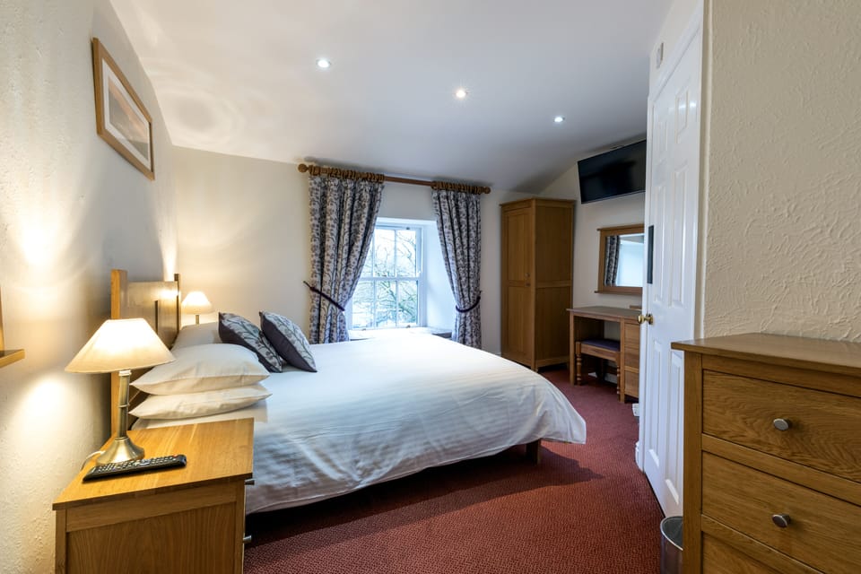 Double Room, Ensuite | Free WiFi, bed sheets