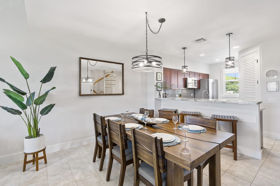 Wooden Dining Table with Seating for 6 at Fairway Villas Waikoloa J34