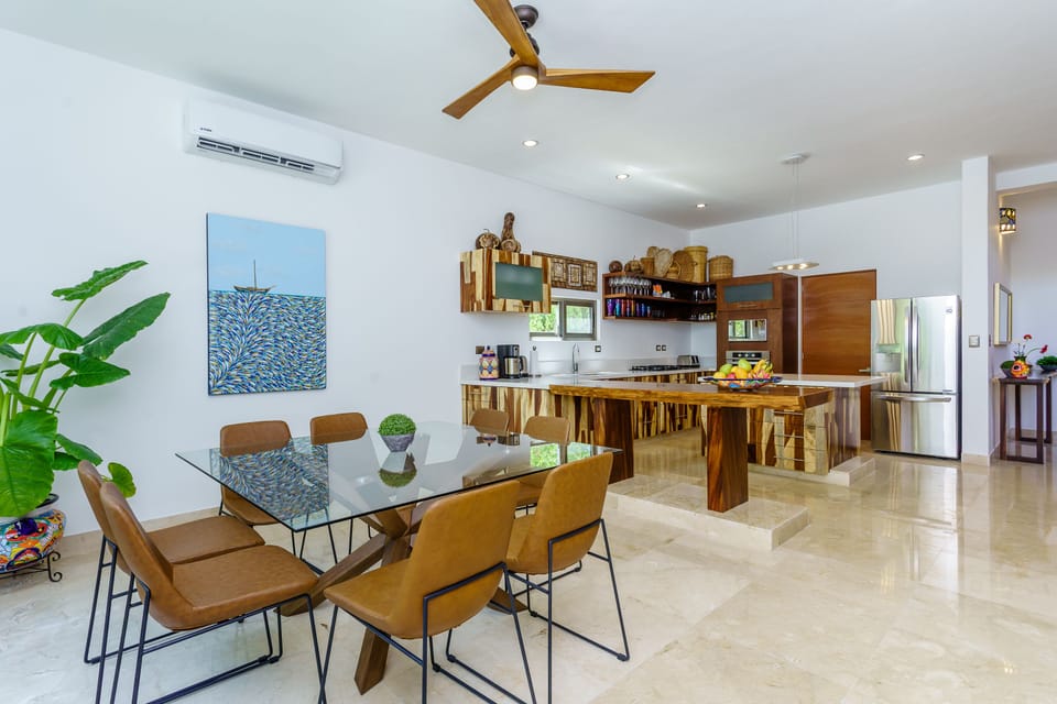 dining room sits 8 