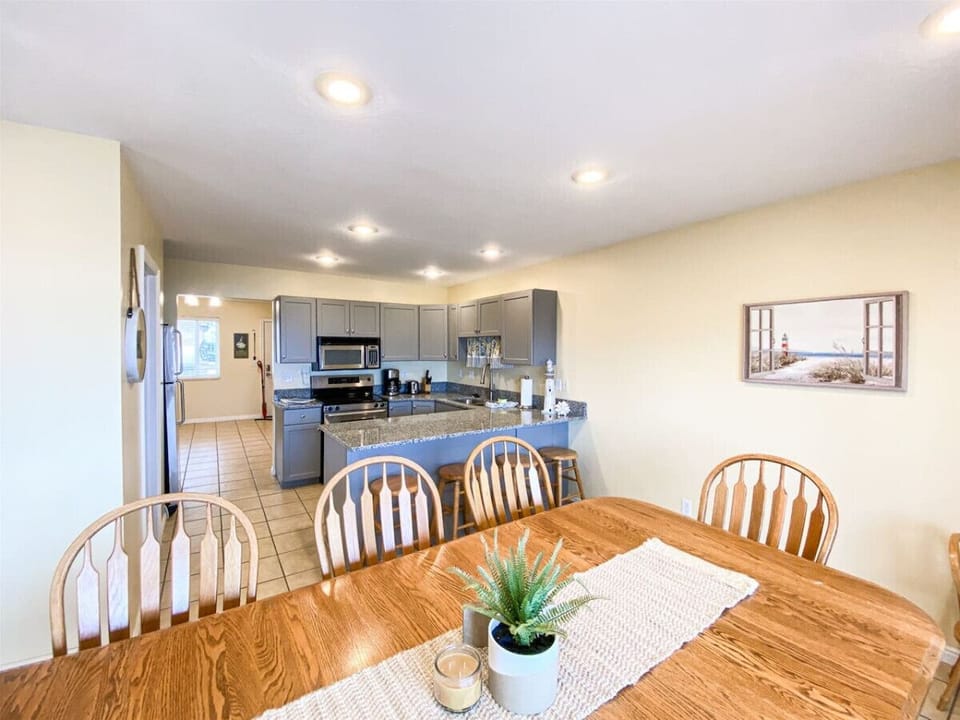 Bright dining space connected to kitchen for effortless meals