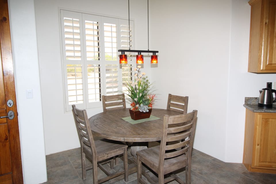 Breakfast nook