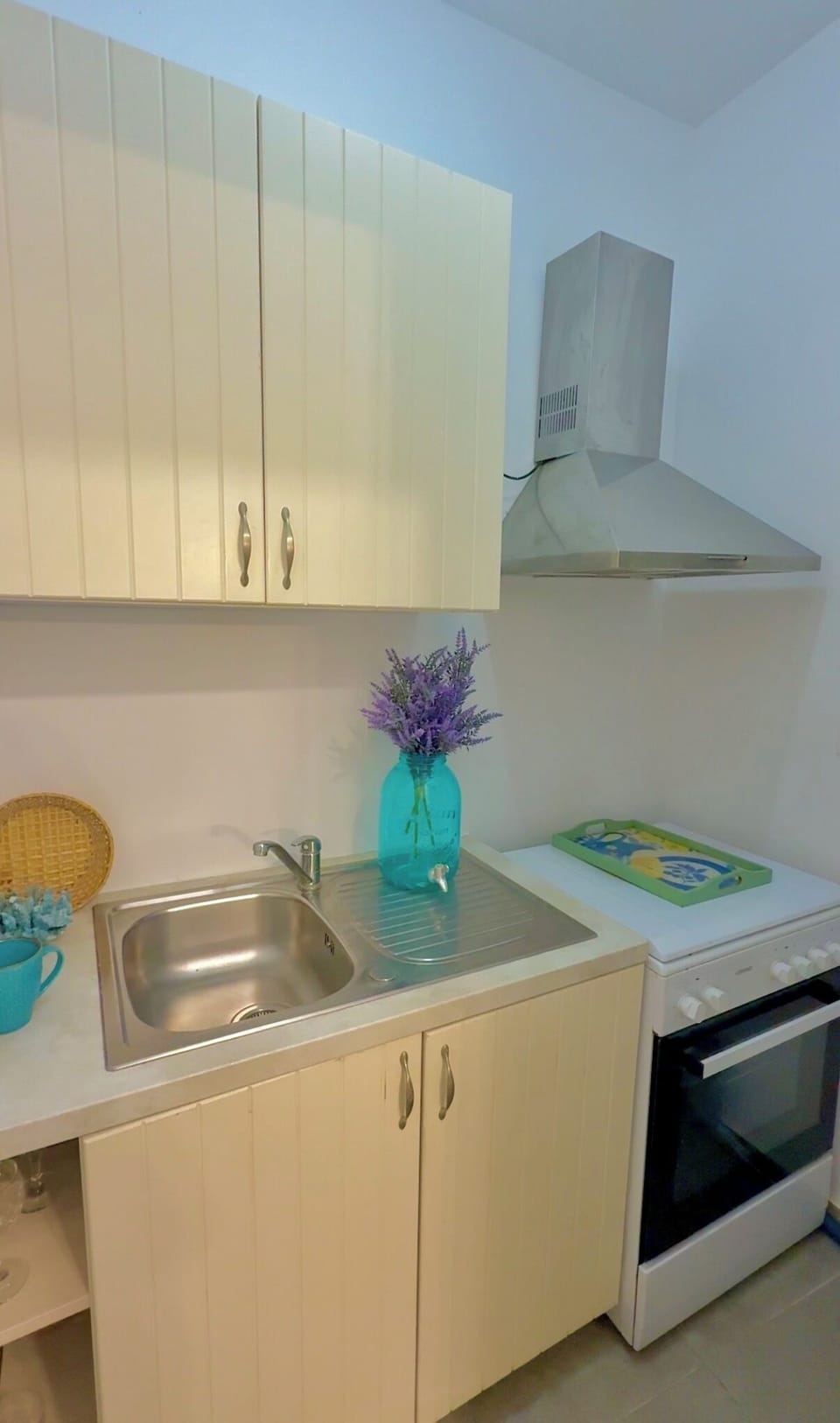 Standard Studio | In-room safe, soundproofing, iron/ironing board (on request)