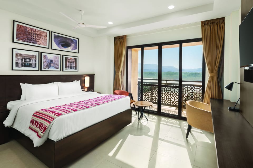 Minibar, in-room safe, individually furnished, desk