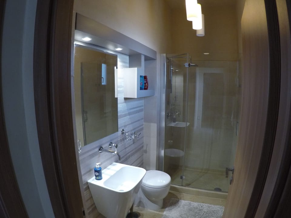 Comfort Double Room, Private Bathroom | Bathroom | Shower, hair dryer, towels, soap