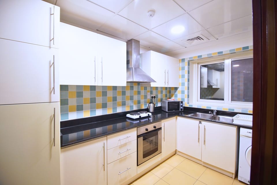 One Bedroom apartment | Private kitchen | Fridge, microwave, stovetop, electric kettle