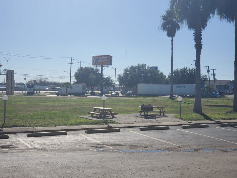 BBQ/picnic area