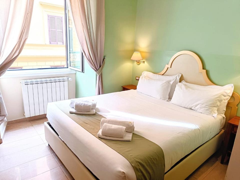In-room safe, desk, free cribs/infant beds, free WiFi
