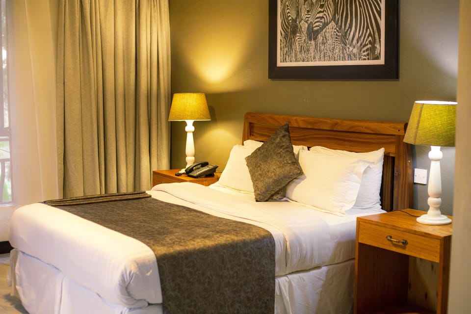 In-room safe, individually decorated, individually furnished, desk