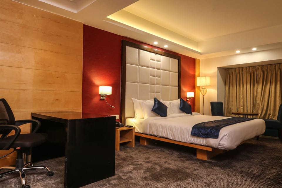 Premium bedding, minibar, in-room safe, blackout drapes