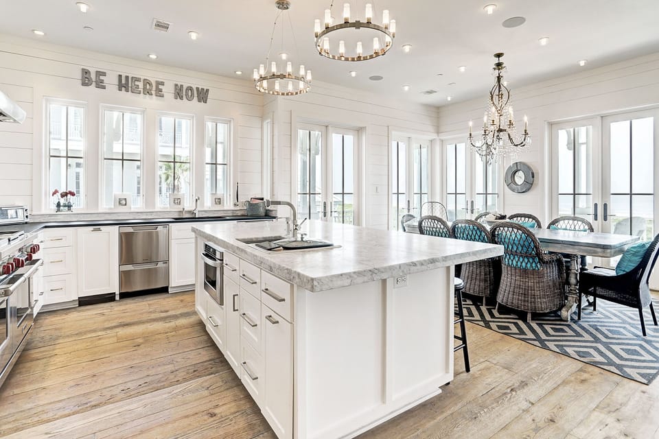 Large Island Kitchen with Barstool Seating