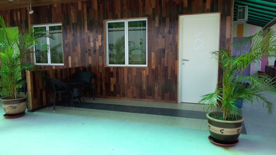 Deluxe Triple Room | Courtyard view