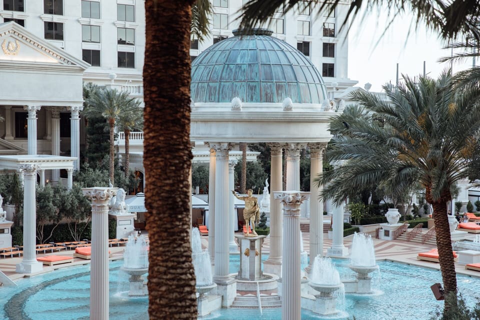 7 outdoor pools, open 9:00 AM to 7:00 PM, cabanas (surcharge)