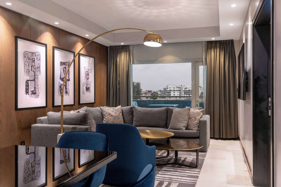 Presidential Suite, Lagoon View (Lounge) | Living room | 32-inch LCD TV with satellite channels, TV