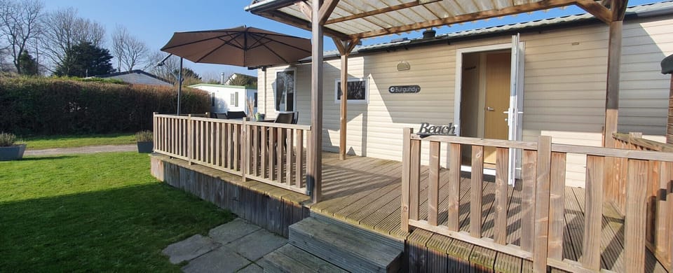 Terrace, Veranda, Garden chair, Garden table and Front Garden - EEZZ
