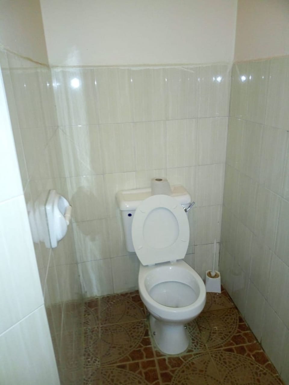 Standard Room | Bathroom | Shower, rainfall showerhead, free toiletries, slippers