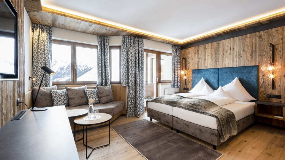 Double Room | Hypo-allergenic bedding, in-room safe, individually decorated