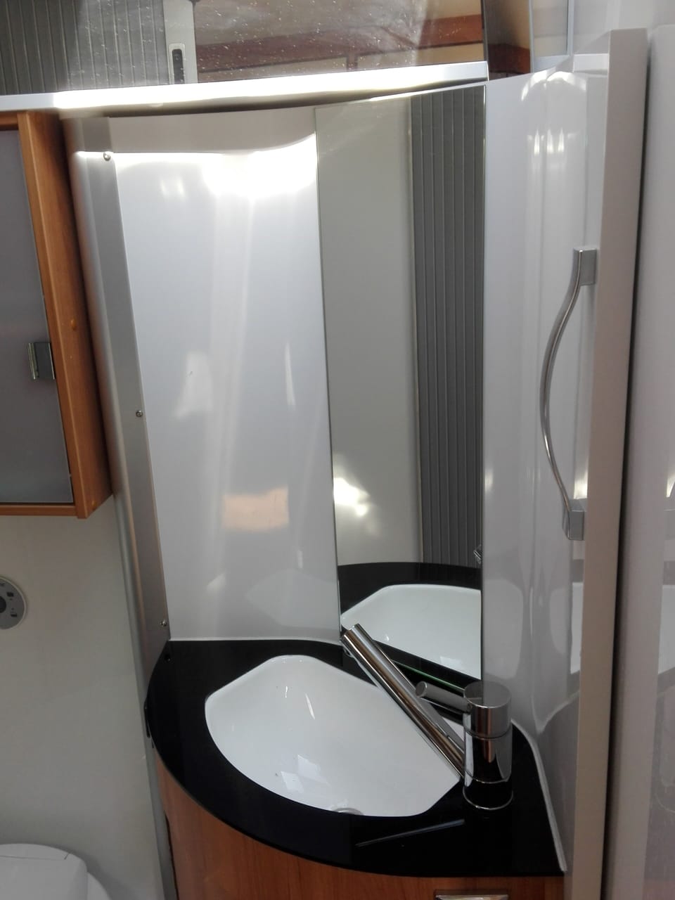 Camper | Bathroom sink