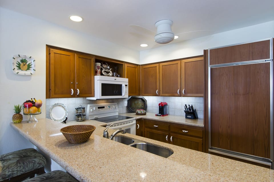Sub zero and all high end kitchen items
