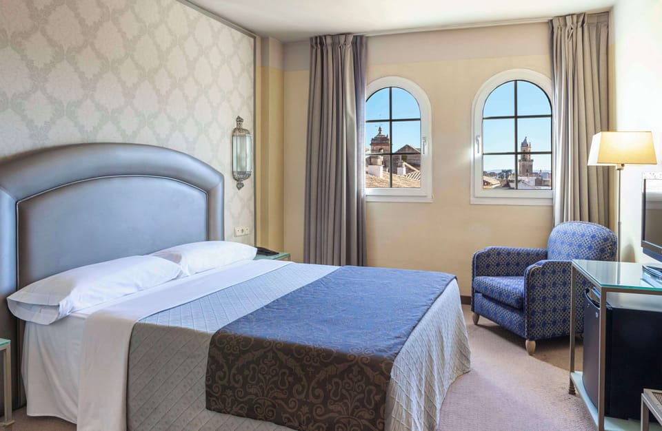 Minibar, in-room safe, desk, blackout drapes