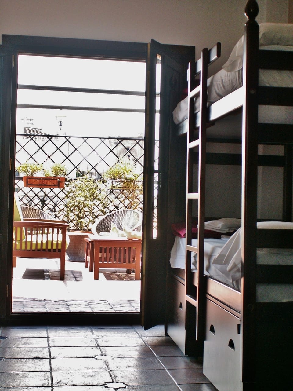In-room safe, free WiFi, bed sheets
