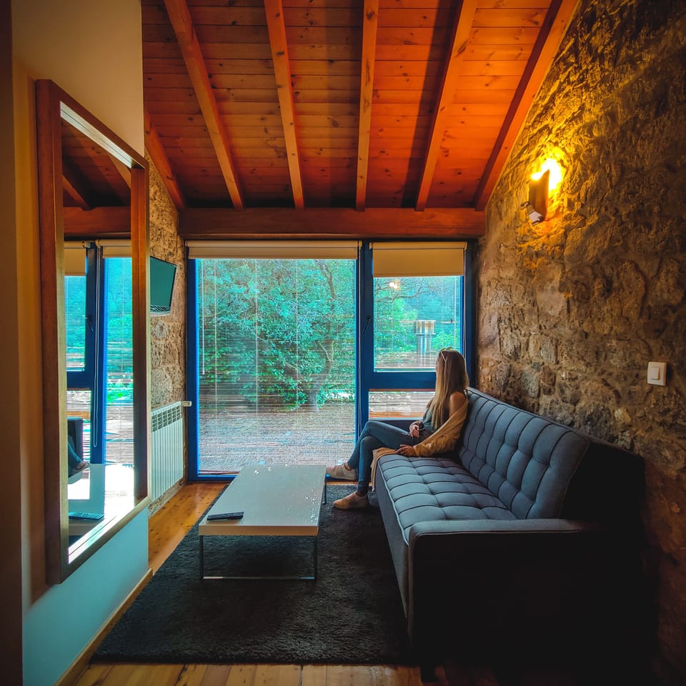 Internet, bed sheets