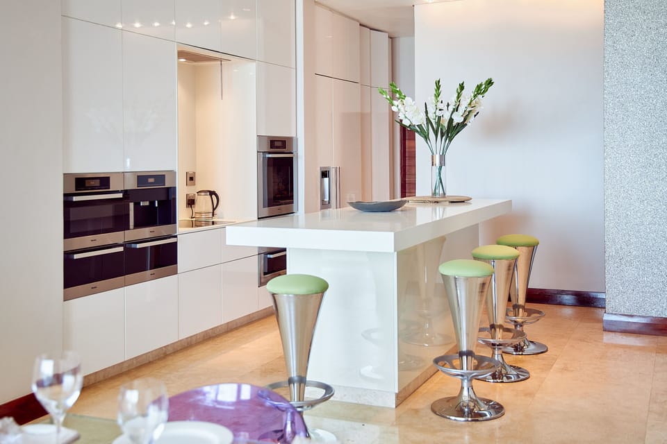Superior Penthouse, 3 Bedrooms, Sea View | Private kitchen | Microwave, stovetop, electric kettle, toaster