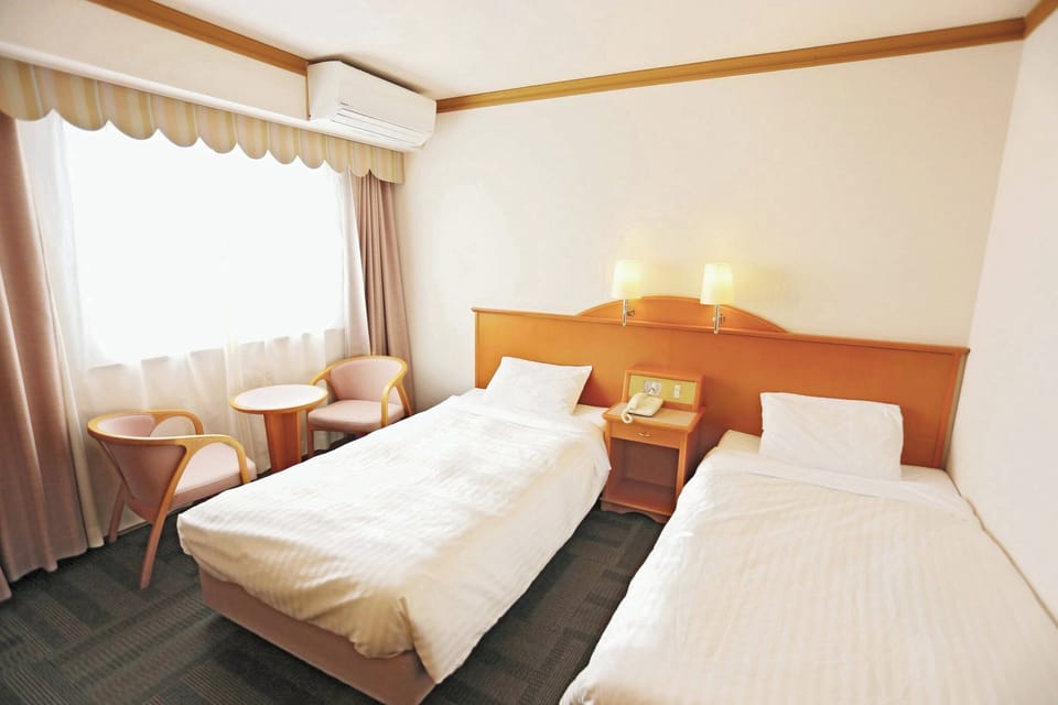 Desk, WiFi (free), bed sheets