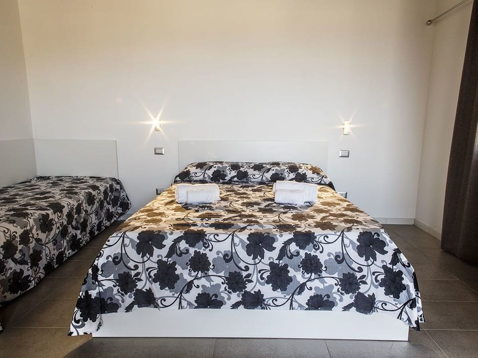 Triple Room | Premium bedding, individually decorated, individually furnished