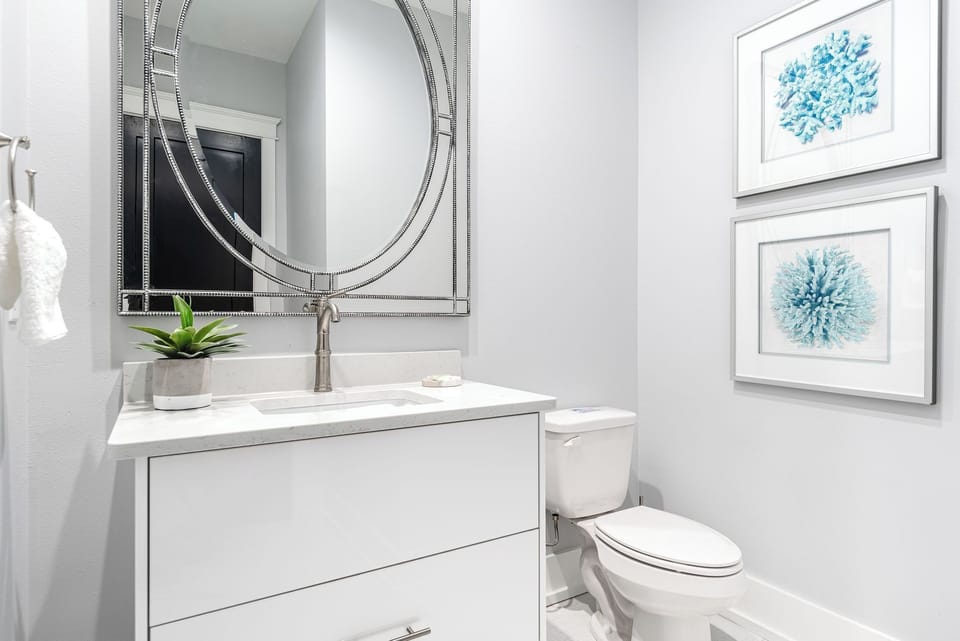 2nd Floor Half Bath
