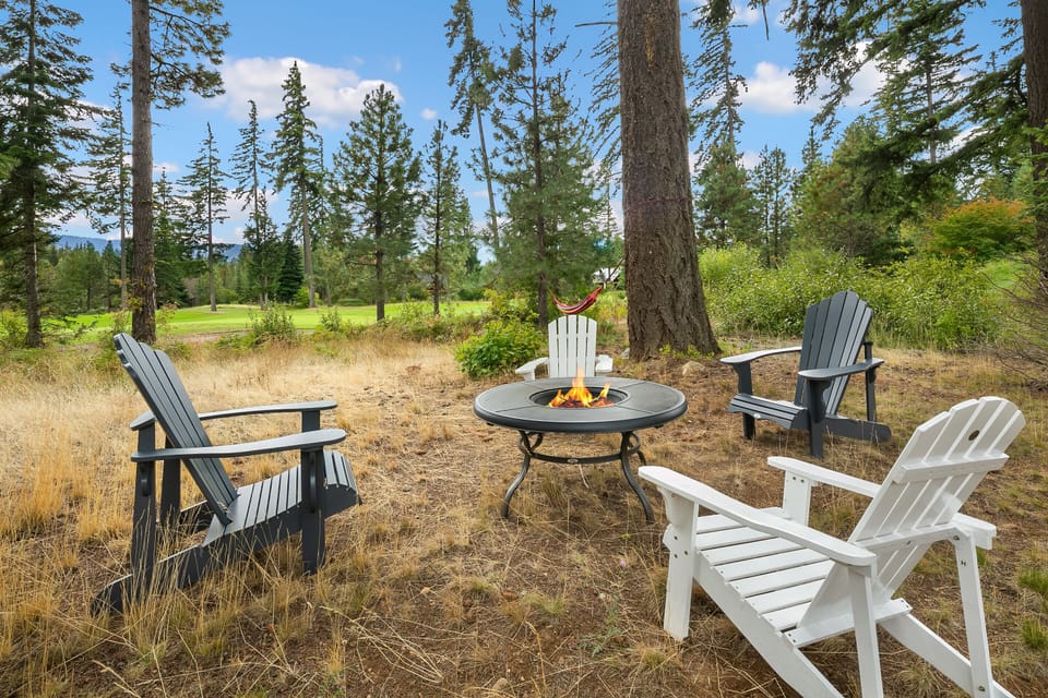 The 19th Hole - Fun, sitting area amongst the trees out by the golf course.