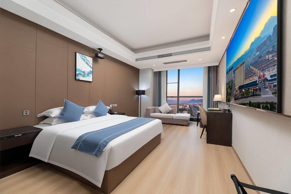 WiFi (free), bed sheets
